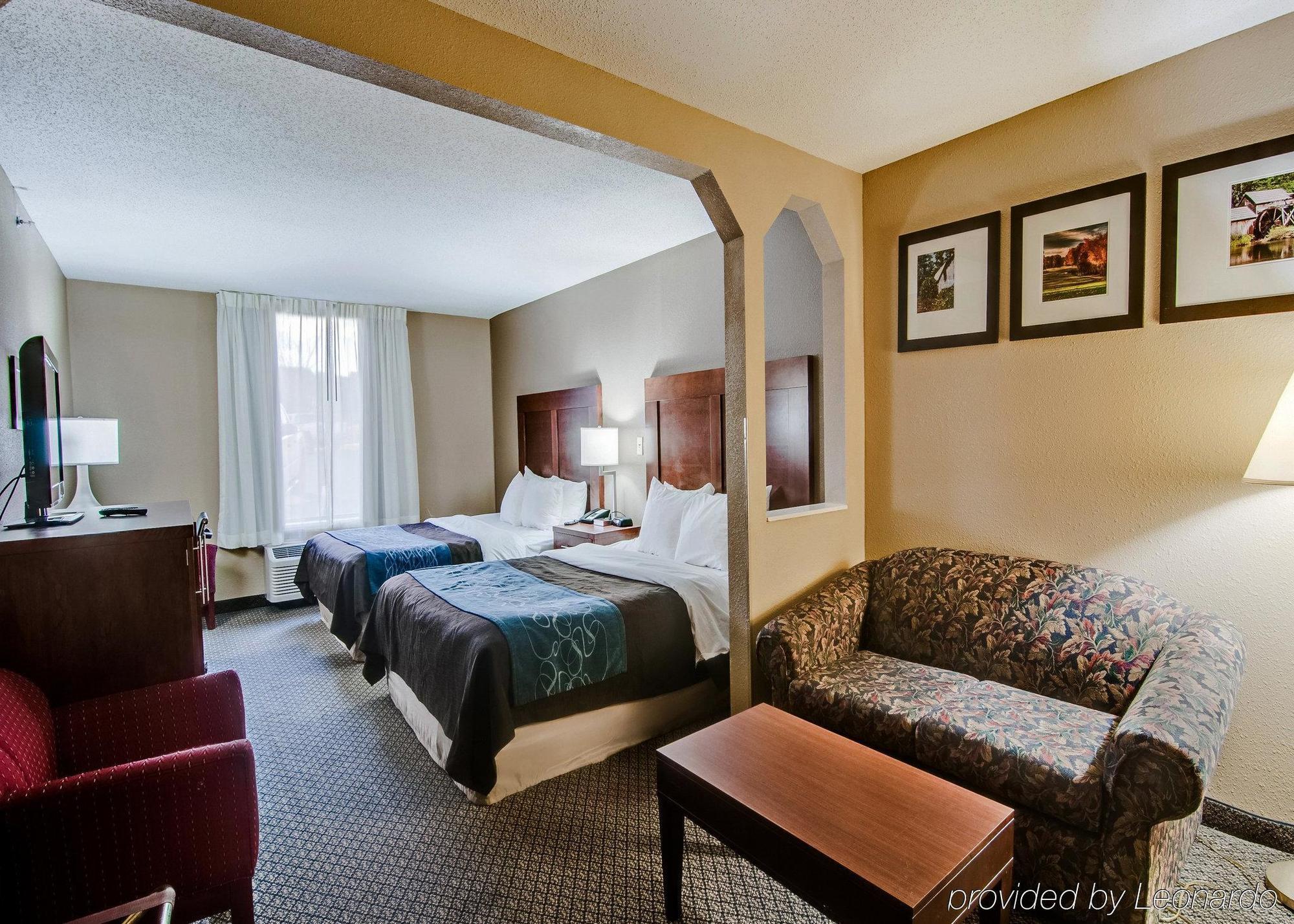 Comfort Inn & Suites Christiansburg I-81 Bagian luar foto